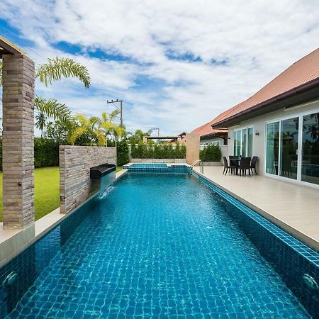 The Ville Jomtien Pool Villa Pattaya Exteriör bild