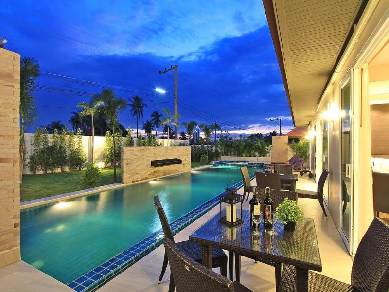 The Ville Jomtien Pool Villa Pattaya Exteriör bild